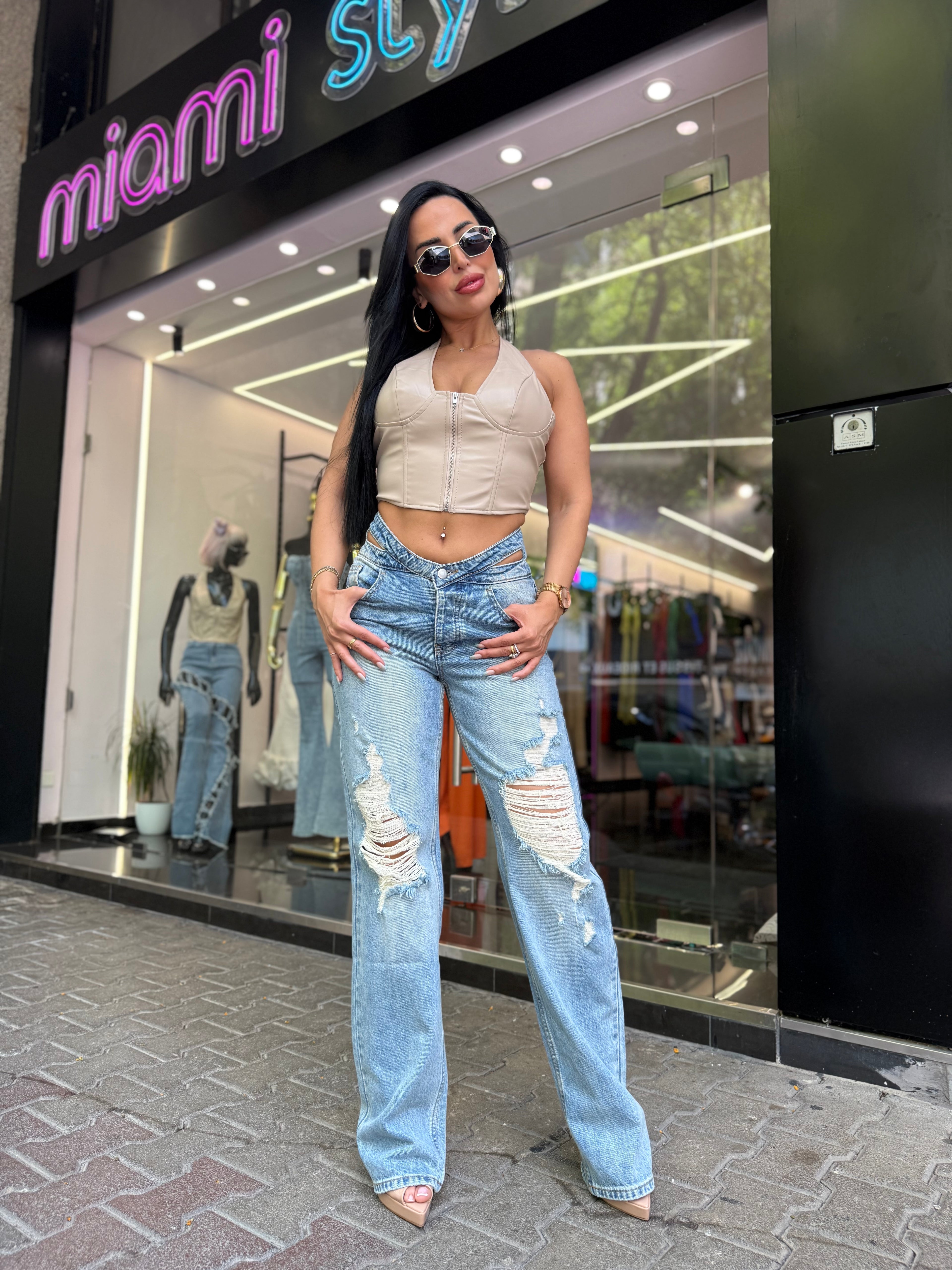 Dropping Location Jeans