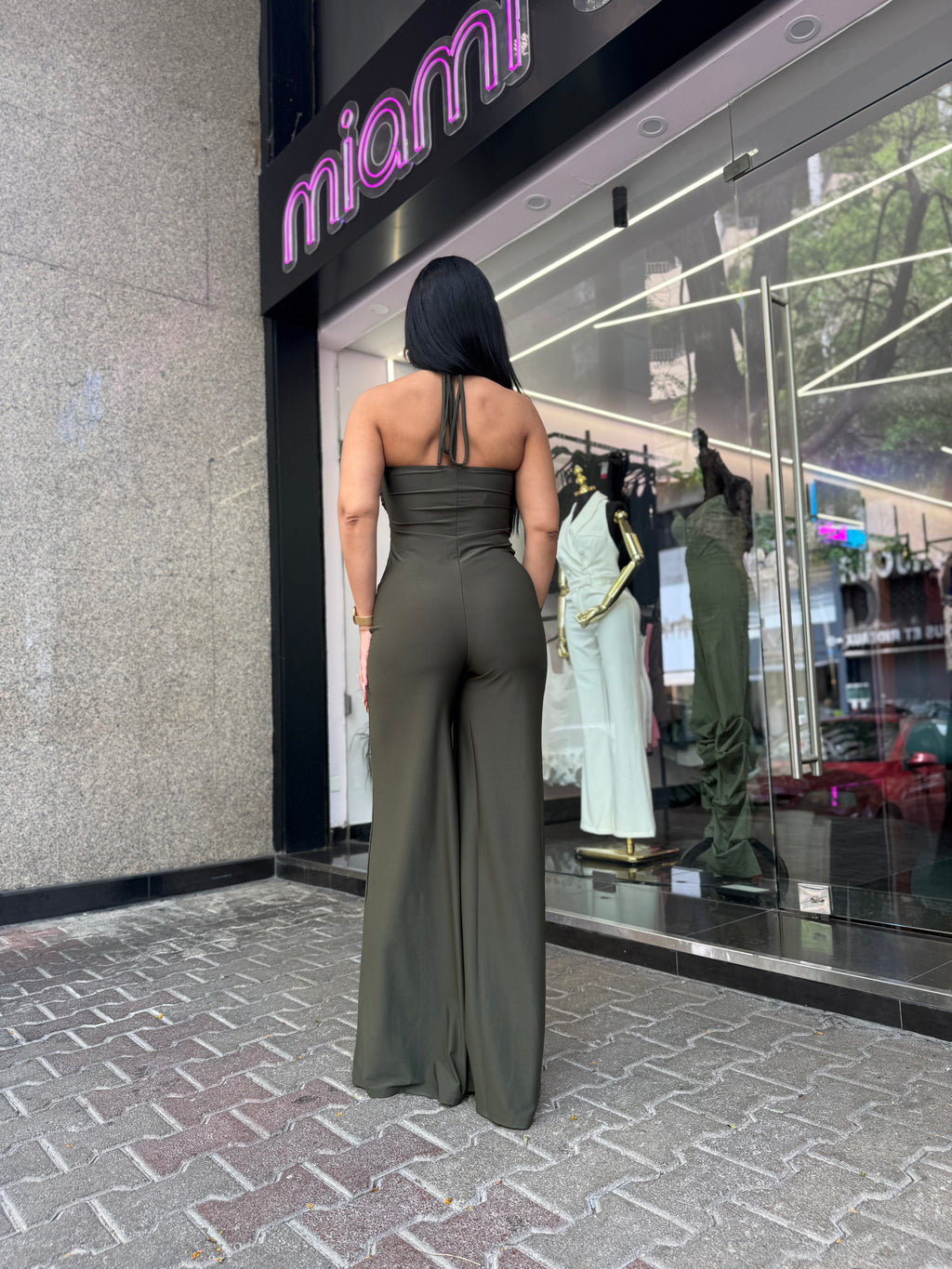 Aelin Cutout JS